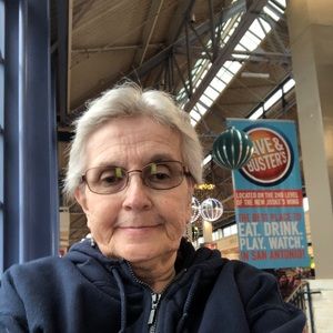 Meet your Posher, Deborah